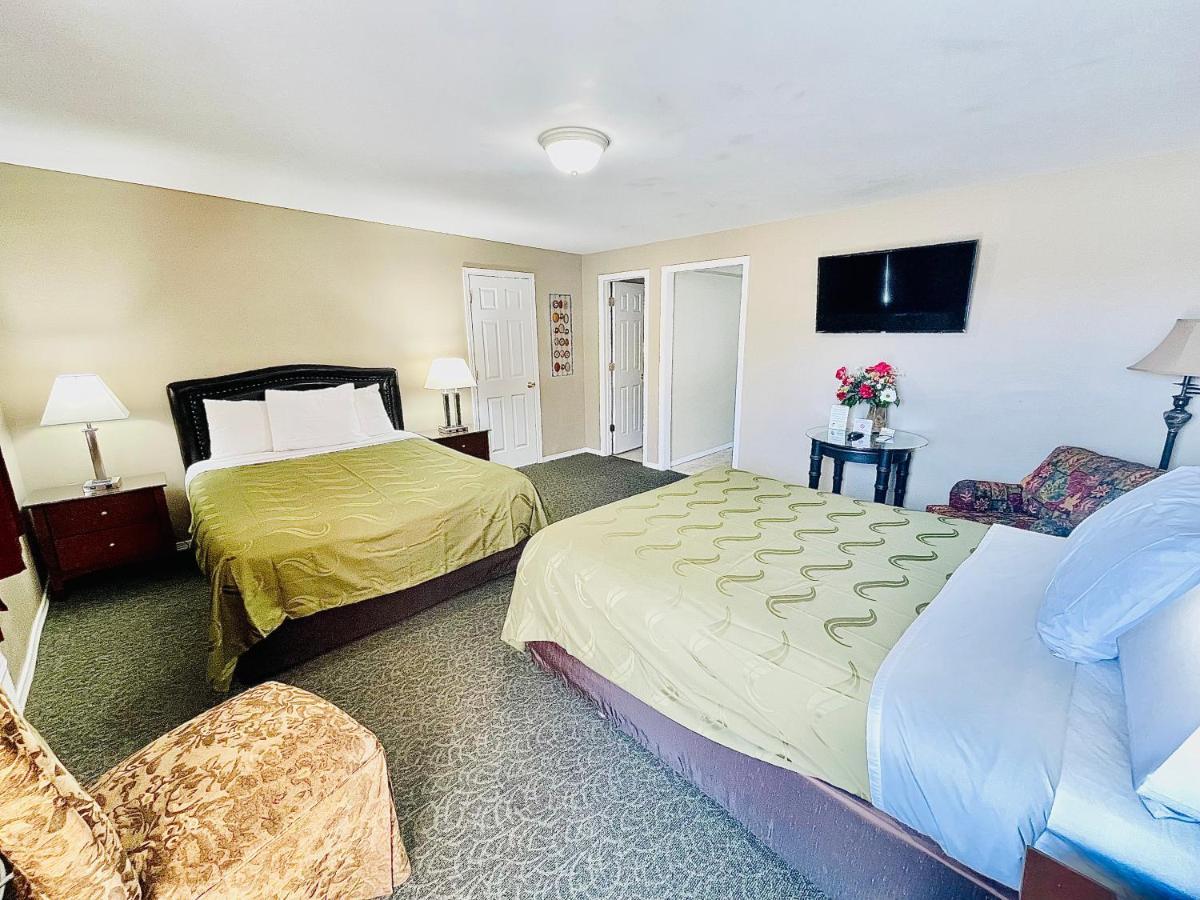 Sage N Sand Motel Мозес-Лейк Экстерьер фото