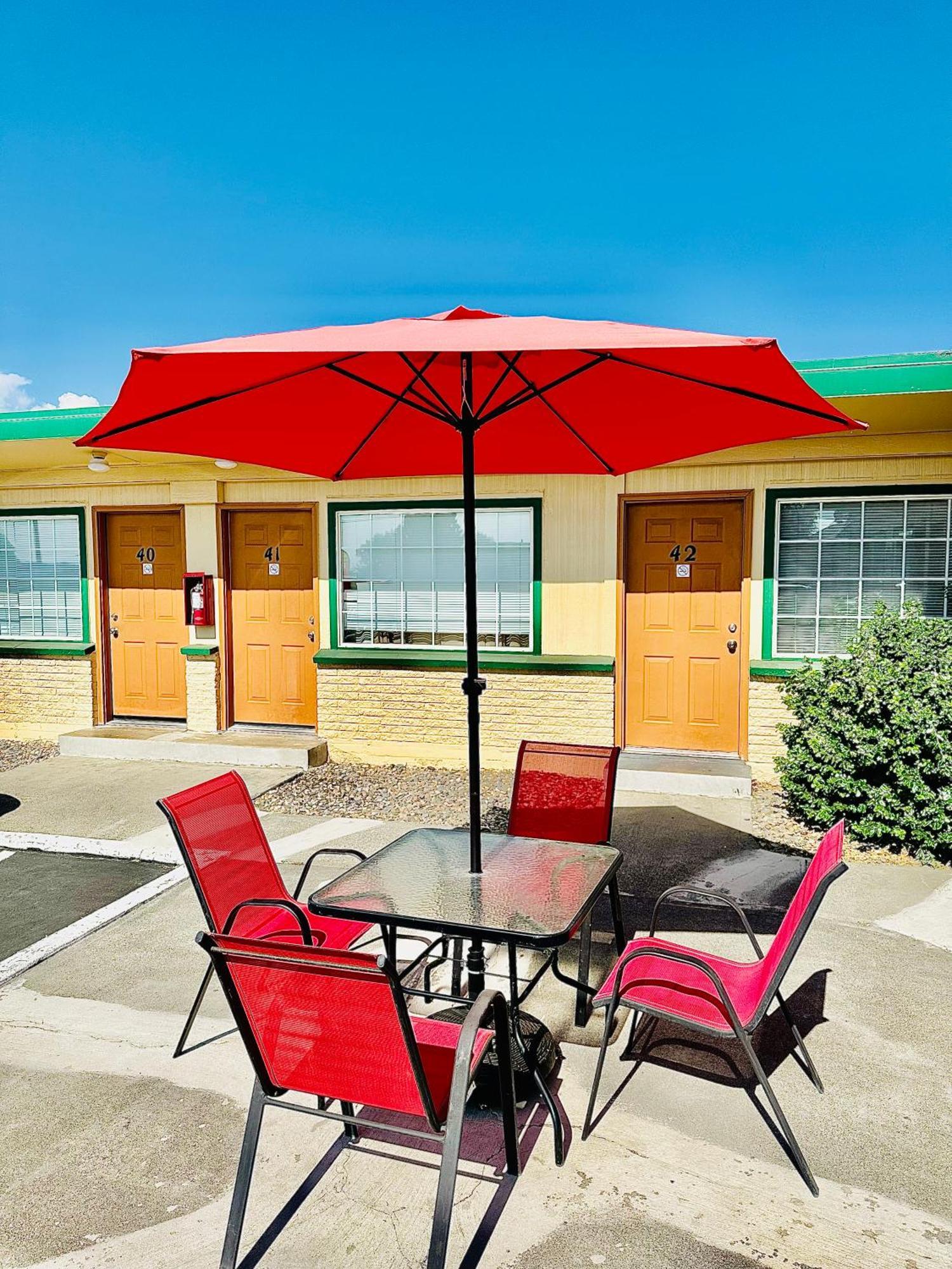 Sage N Sand Motel Мозес-Лейк Экстерьер фото